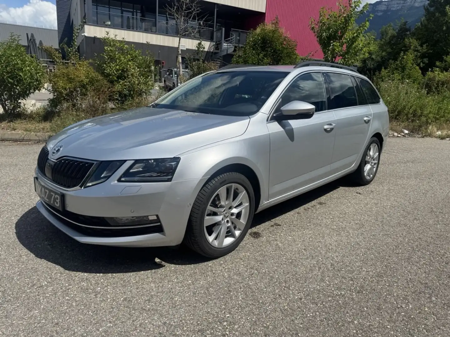 Skoda Octavia Skoda Octavia Combi 1.6 TDI Style Limited 4x4 Gris - 1