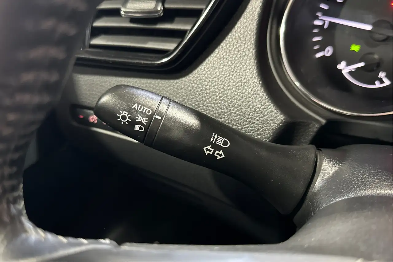 Nissan Qashqai снимка Nissan Qashqai