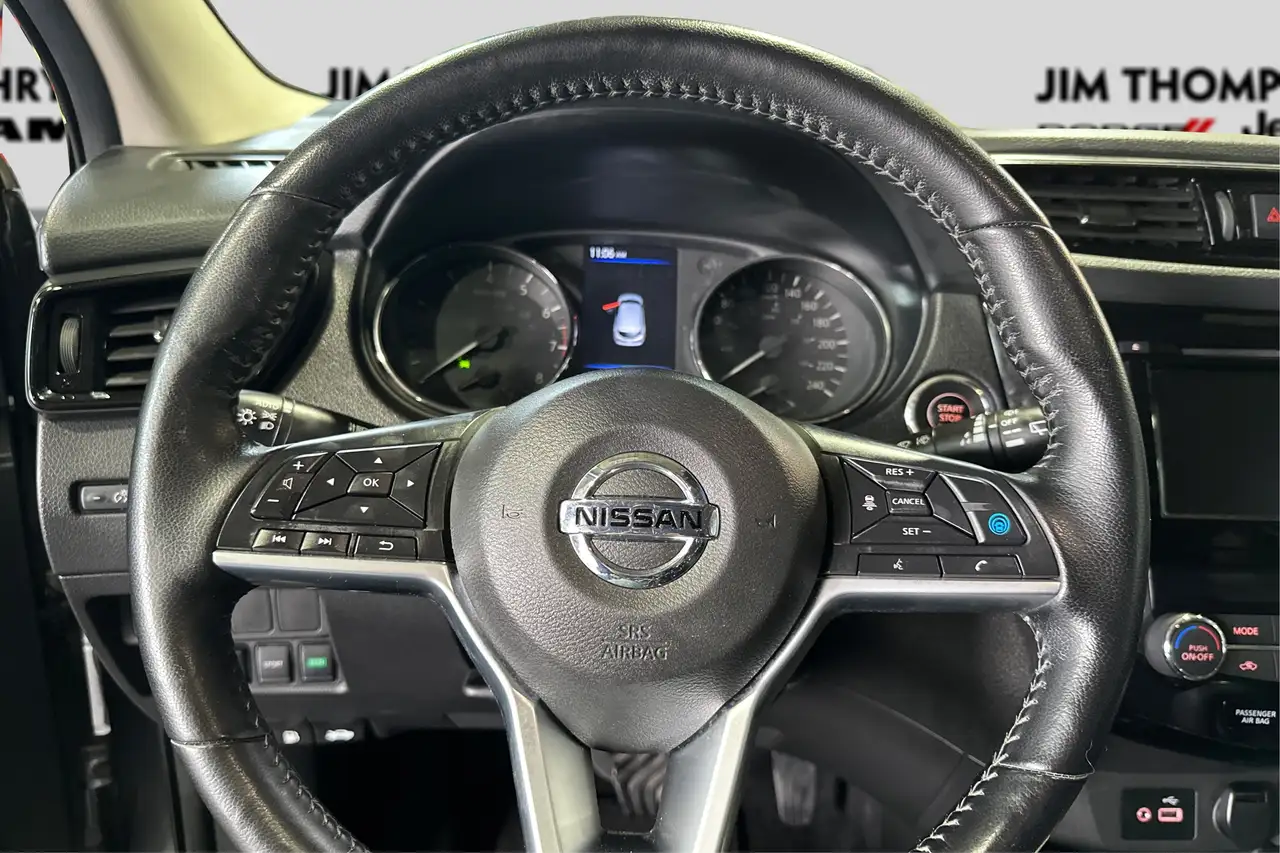 Nissan Qashqai снимка Nissan Qashqai