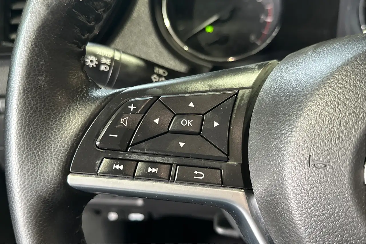 Nissan Qashqai снимка Nissan Qashqai