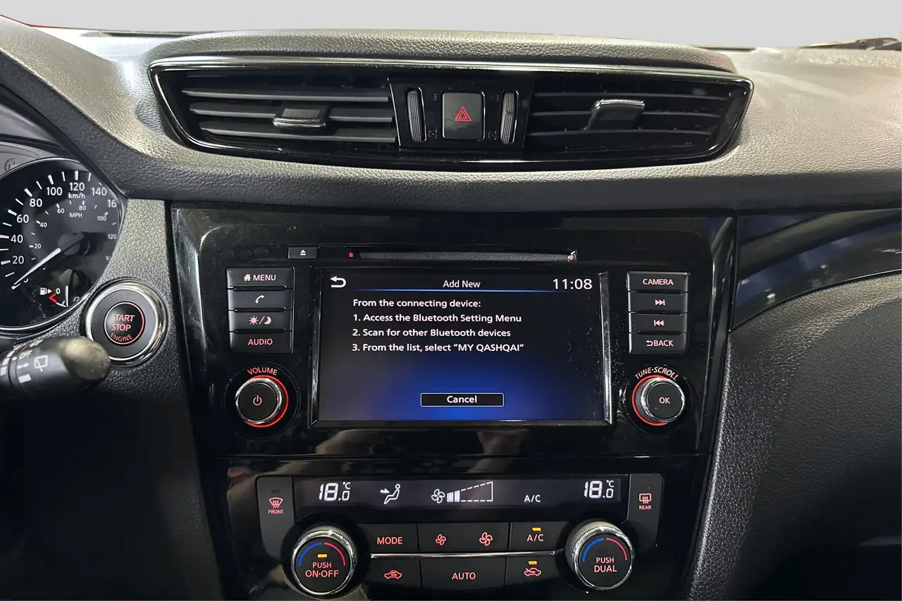 Nissan Qashqai снимка Nissan Qashqai
