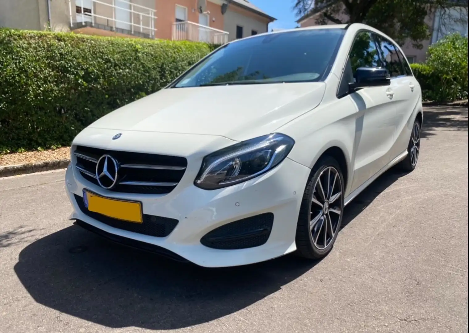 Mercedes-Benz B 200 Classe d 7-G DCT Intuition - 1