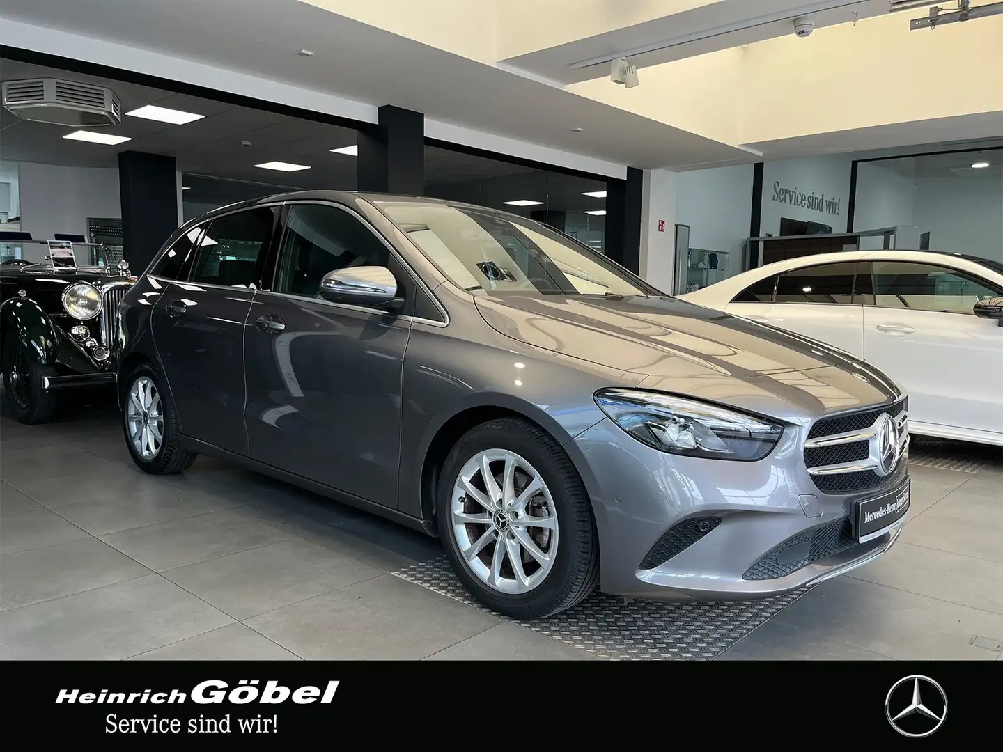 Mercedes-Benz B 200 PROGRESSIVE+LED+NAVI+PARK-ASSIST+SHZ Grijs - 2