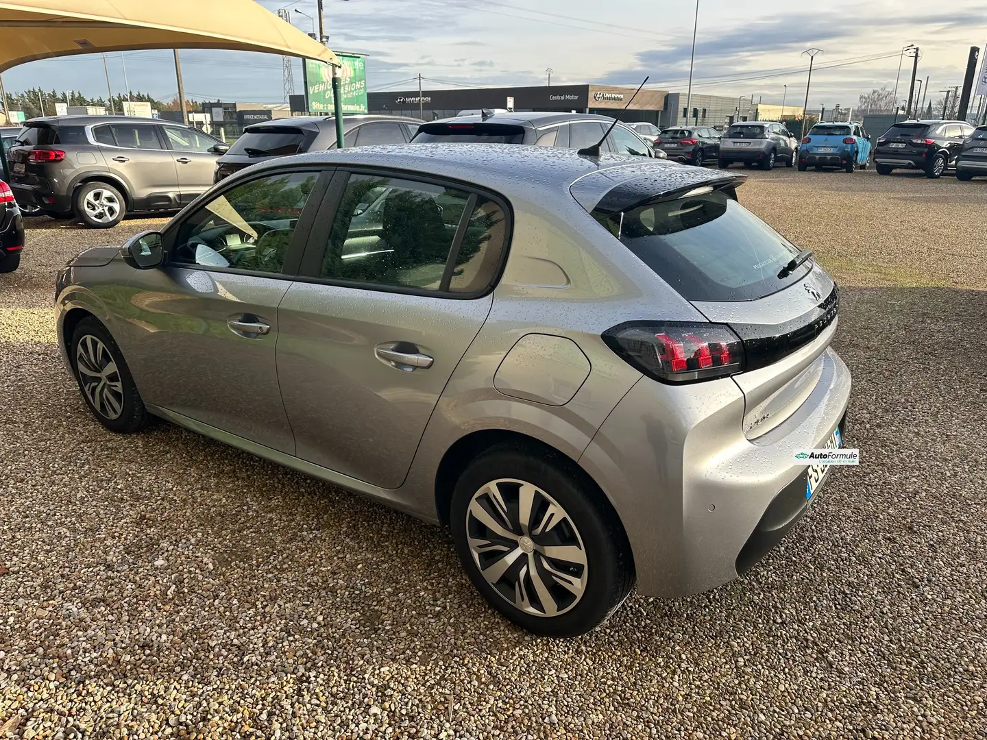 Peugeot 208 1.5 BlueHDI 100ch Active Business 2020 Gris - 2