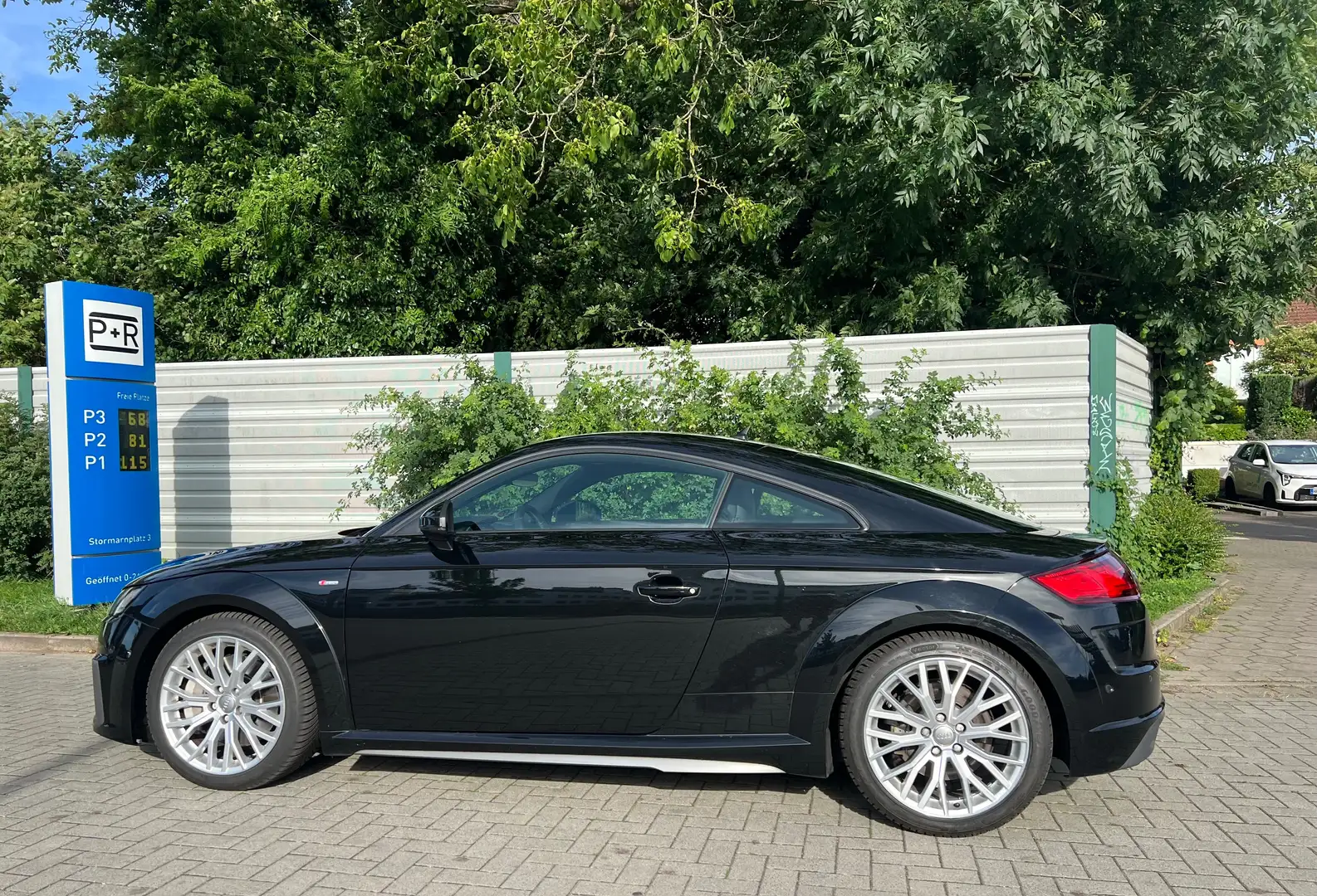 Audi TT TT Coupe 45 TFSI quattro S tronic Schwarz - 1
