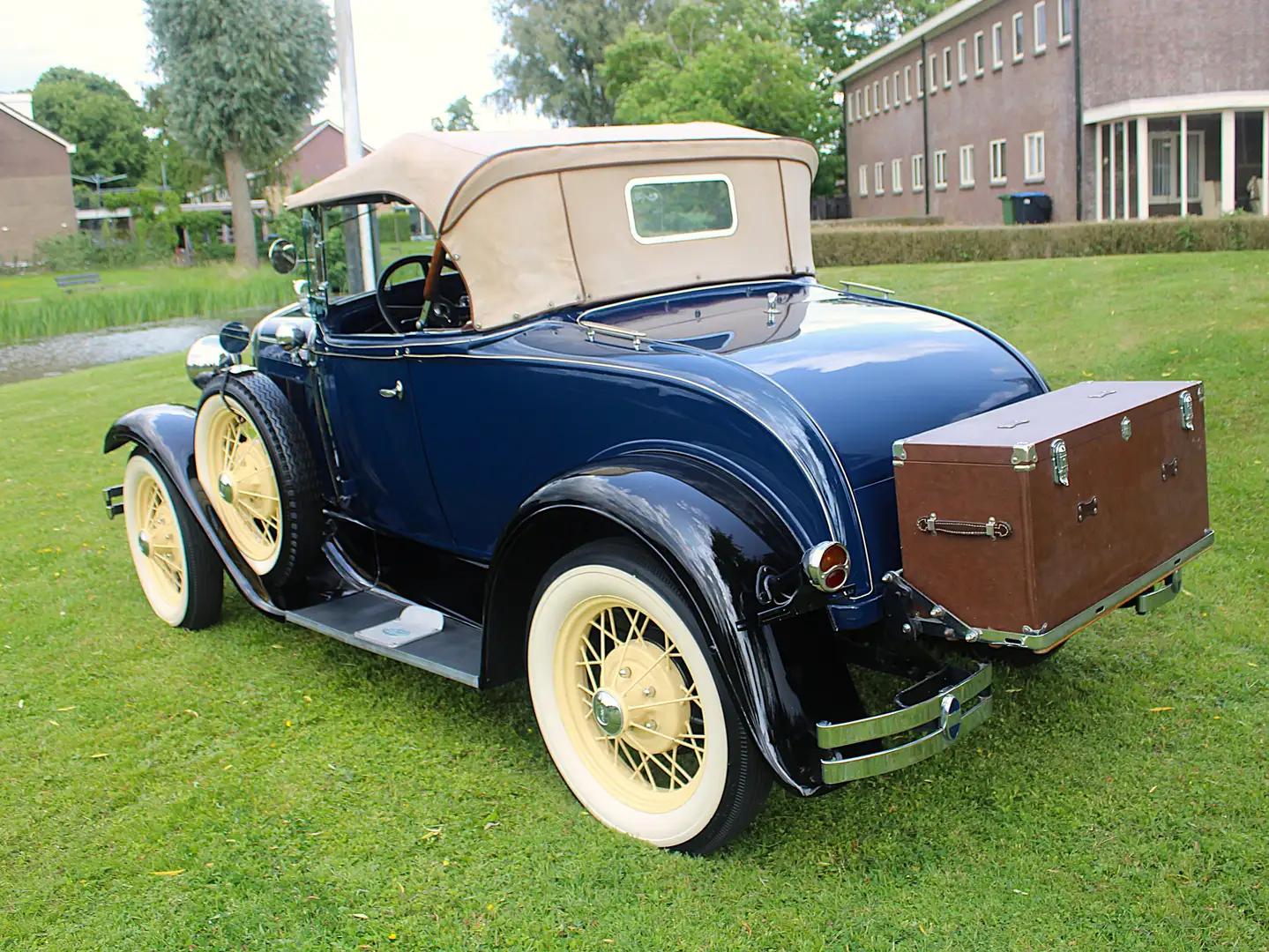 Ford M model a roadster deluxe Blau - 2