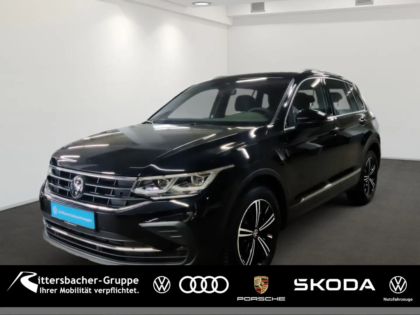 Volkswagen Tiguan 2.0TDI Matrix LED AHK Navi Digital Cockpi Schwarz - 1