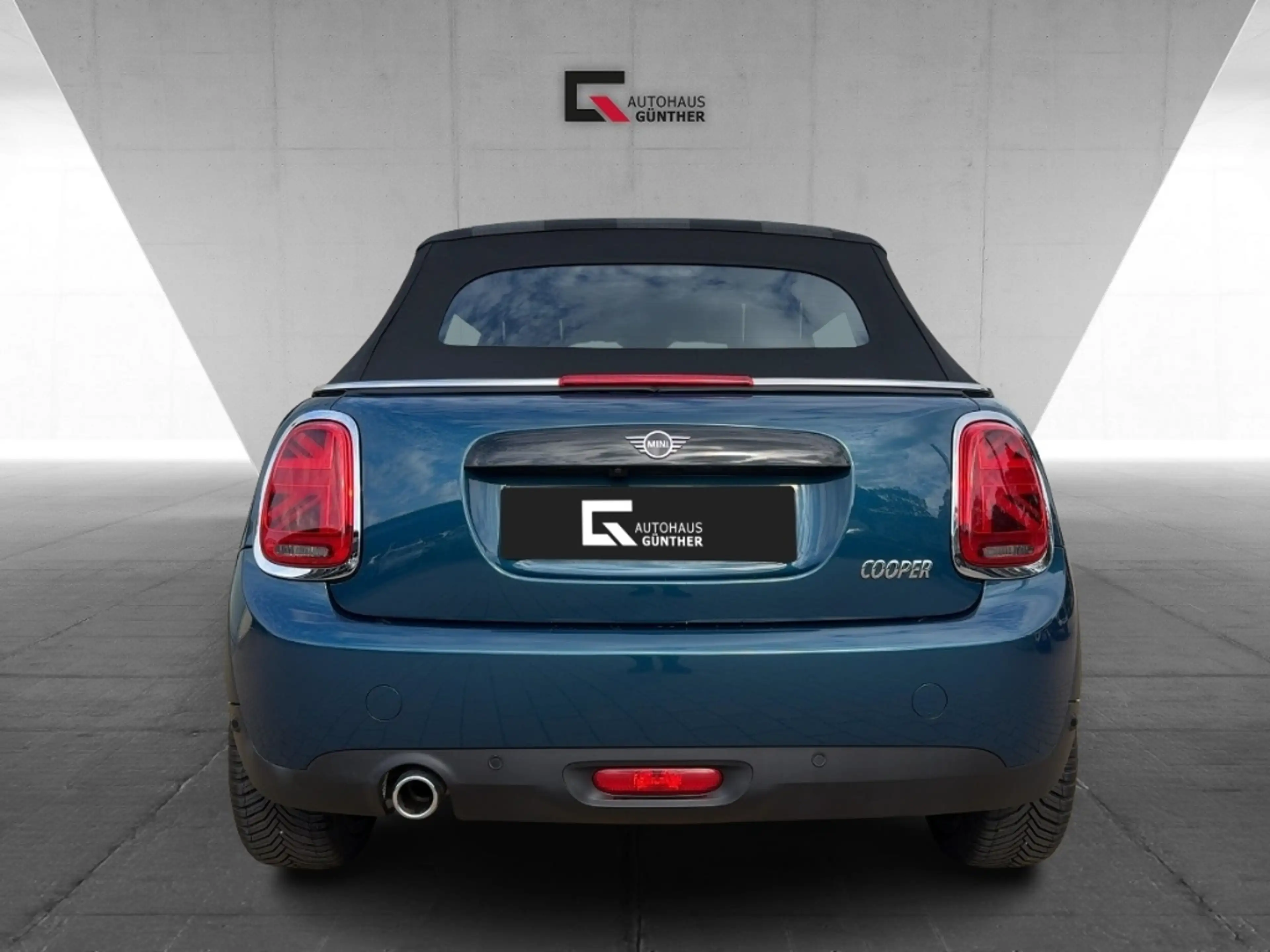 MINI Cooper Cabrio Sidewalk 1.5 /LED/NAVI/CARPLAY/KAMERA/PDC — photo 3