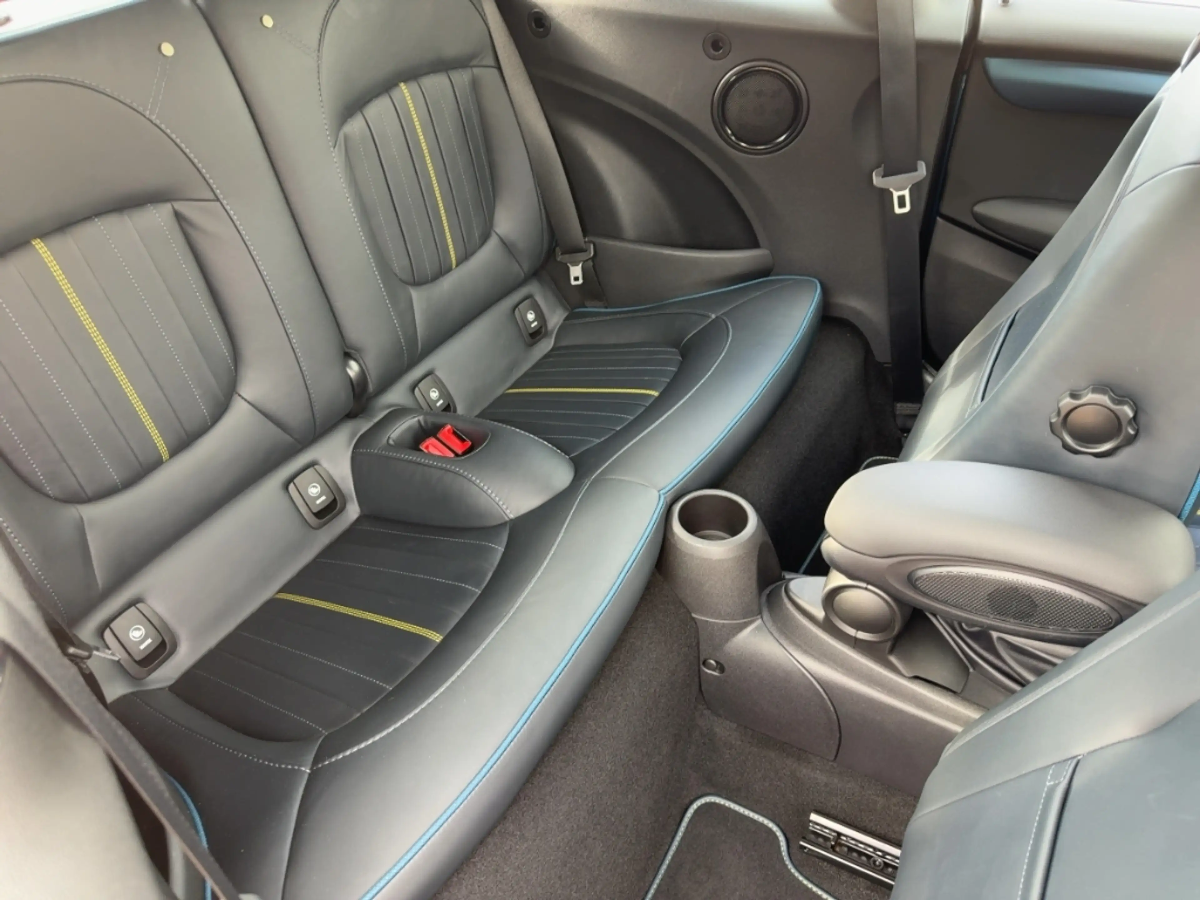 MINI Cooper Cabrio Sidewalk 1.5 /LED/NAVI/CARPLAY/KAMERA/PDC — photo 11