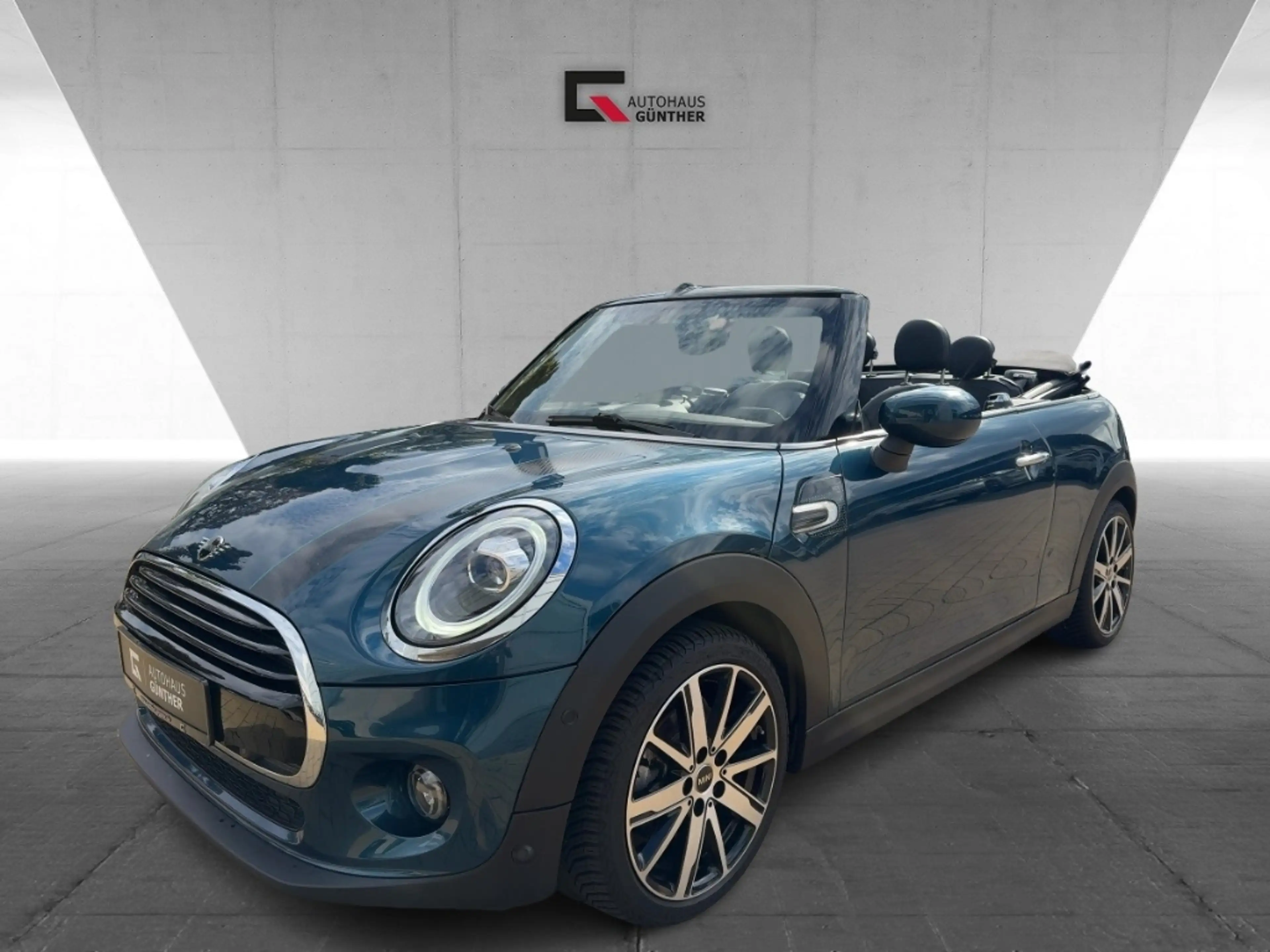 MINI Cooper Cabrio Sidewalk 1.5 /LED/NAVI/CARPLAY/KAMERA/PDC — photo 13
