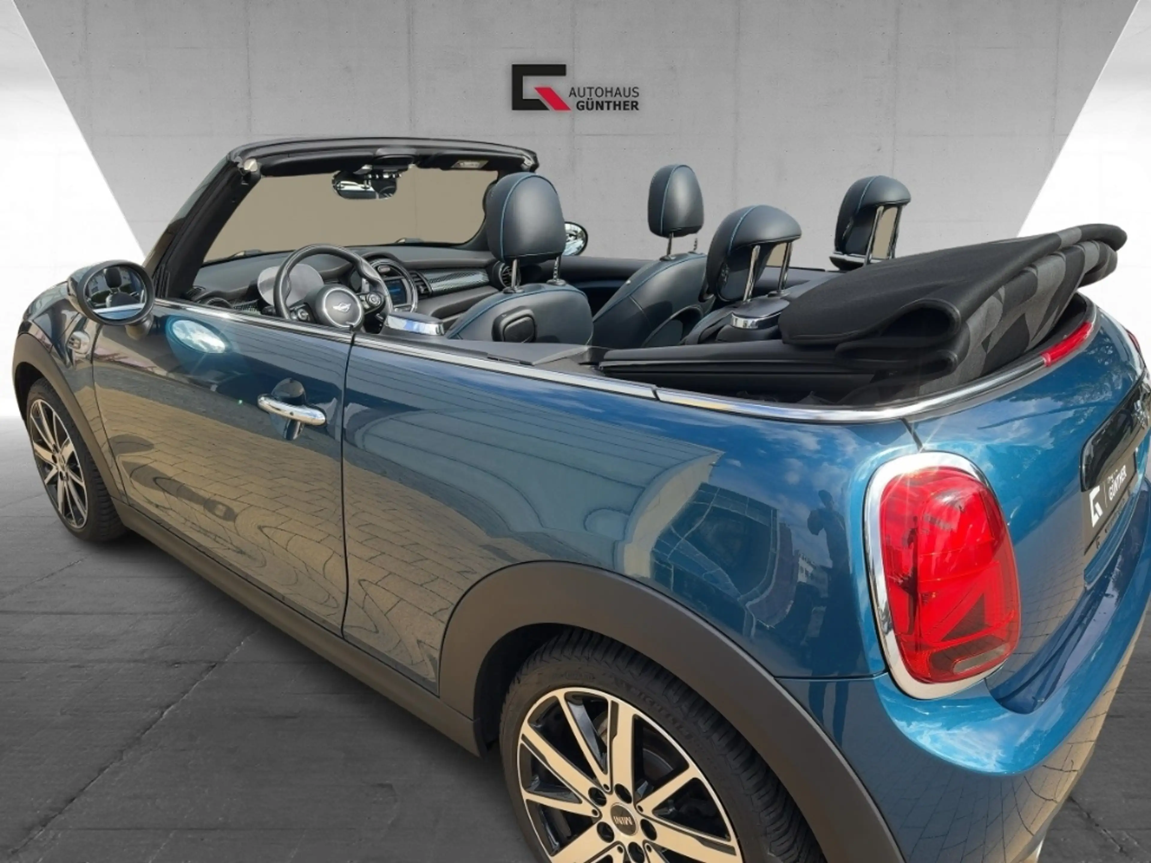 MINI Cooper Cabrio Sidewalk 1.5 /LED/NAVI/CARPLAY/KAMERA/PDC — photo 14