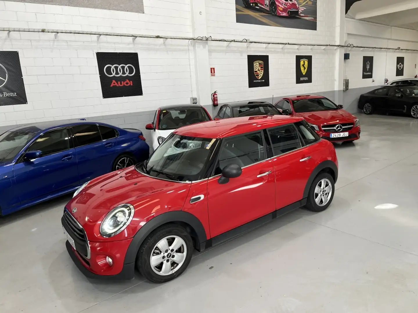 MINI One Rojo - 2