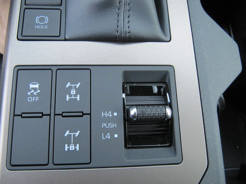 Toyota Land Cruiser 2.8 MildHybr Exec. NEW ON STOCK — photo 11
