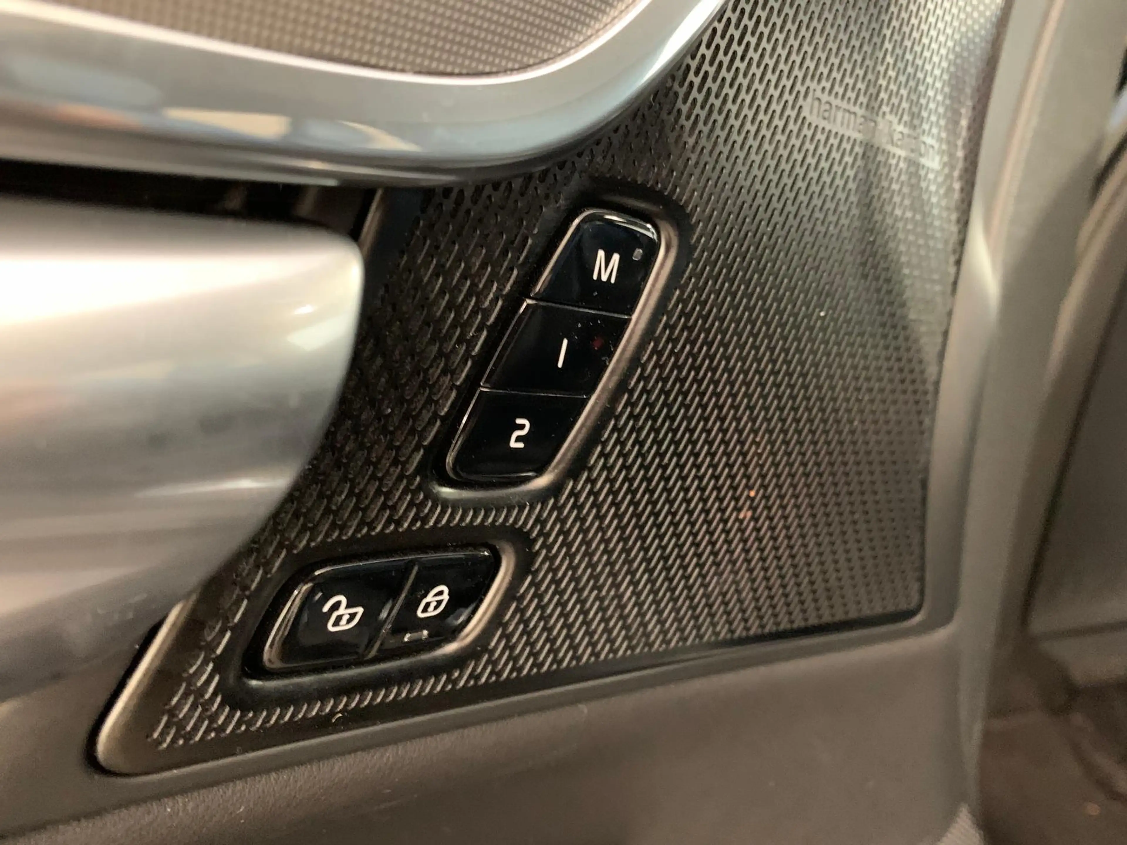 Volvo V90 Core Recharge PlugIn AWD|ACC|Leder|Memo|H&K — photo 9