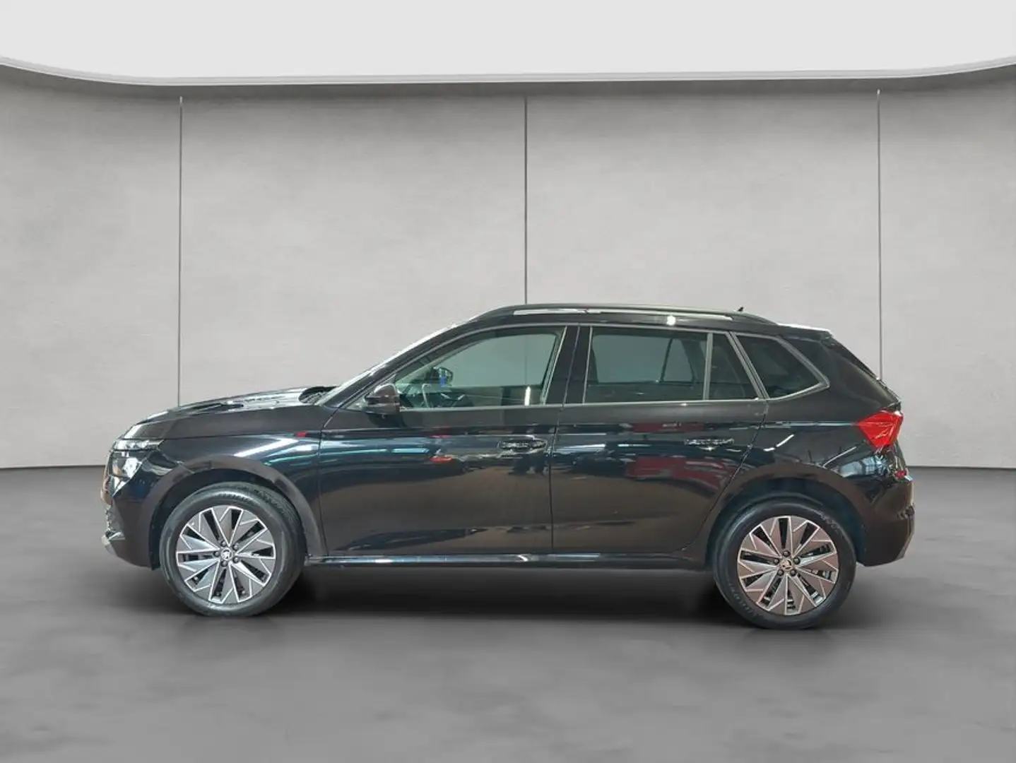 Skoda Kamiq 1.0 TSI DSG Tour Zwart - 2