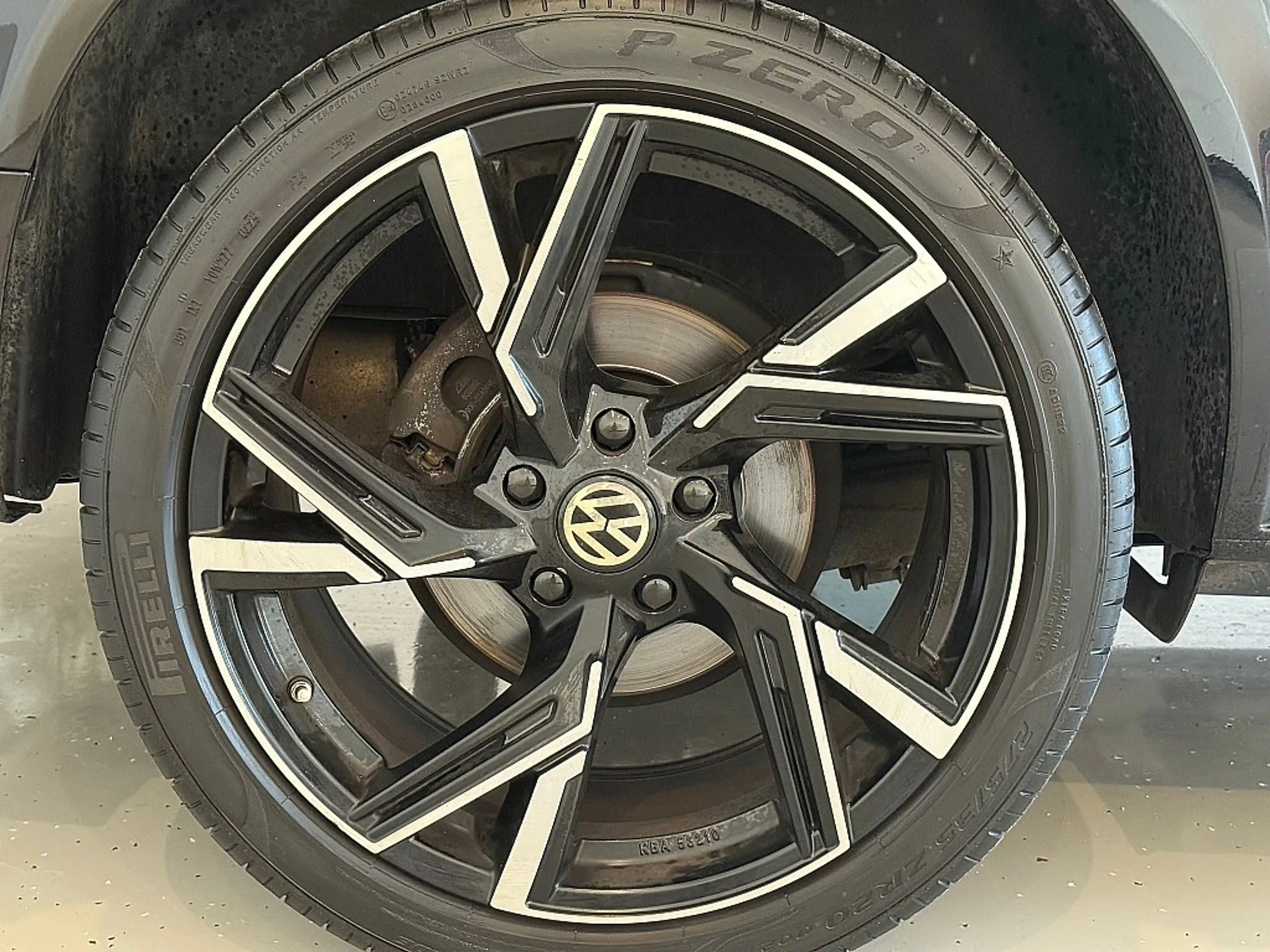 Volkswagen T6.1 Multivan Multivan T6.1 2,0 TDI 4Motion DSG Standheizung AHK — photo 5