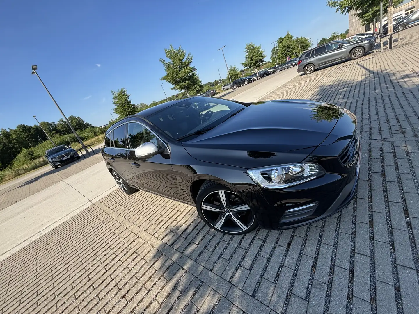 Volvo V60 D2 Geartronic RDesign - 2