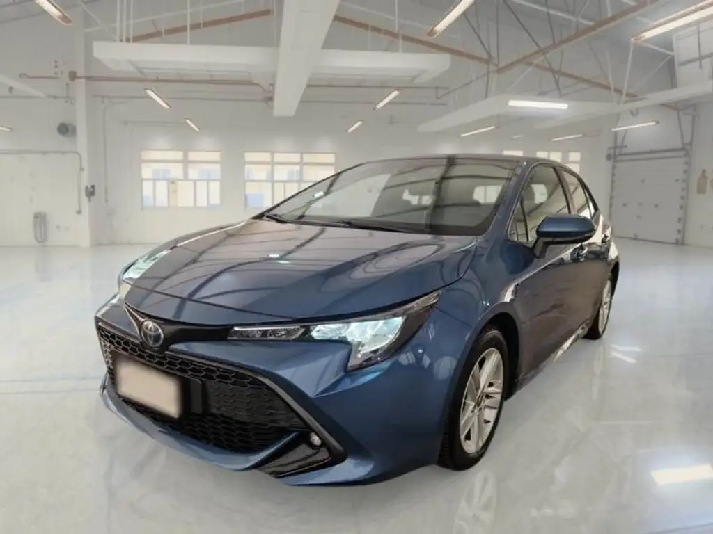 Toyota Corolla 2022 из Европы — купить под ключ