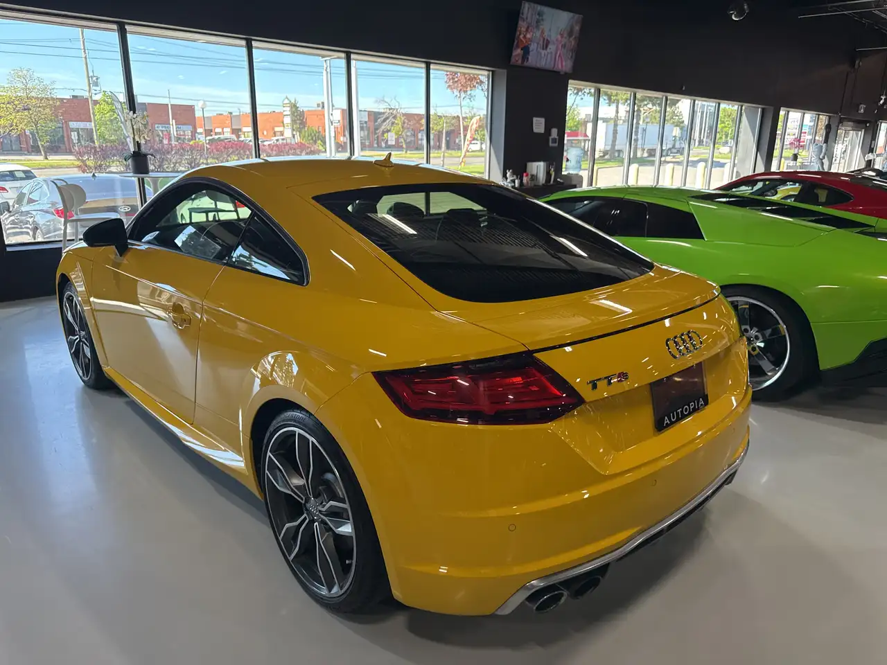 Audi TTS снимка Audi TTS