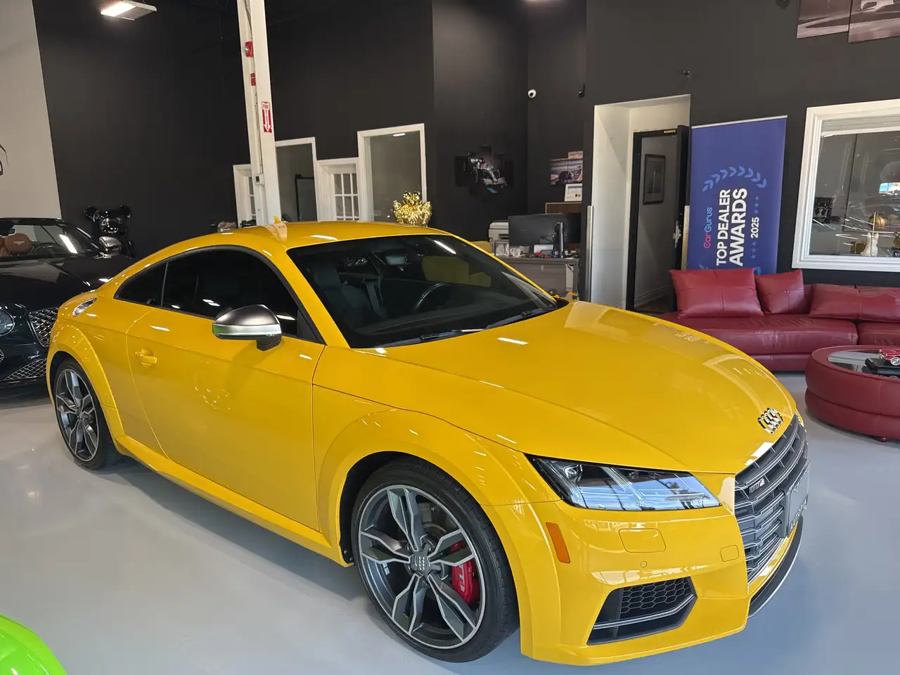 Audi TTS снимка Audi TTS