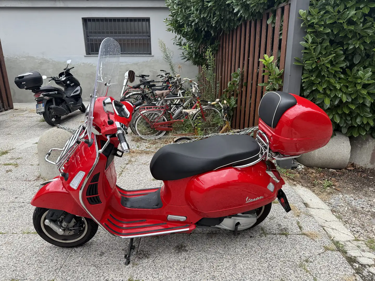Piaggio GTS 300 gts 300 super Червоний - 2