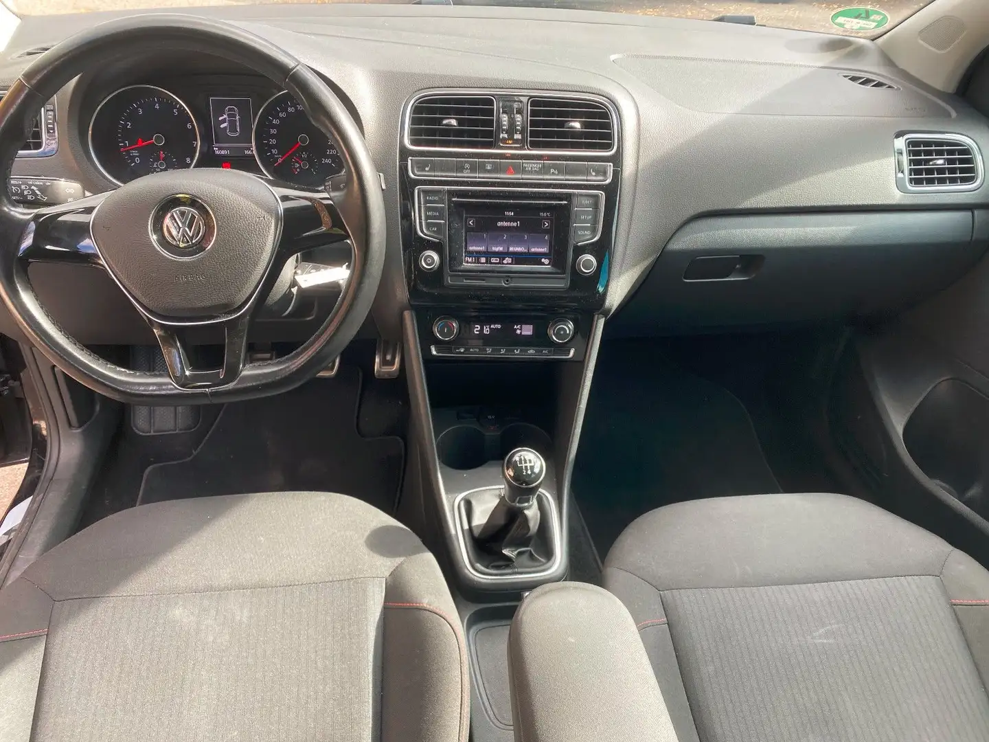 Volkswagen Polo POLO V *SOUND*BMT/Start-Stopp*PDC*KLIMTRON*SITZH Schwarz - 2