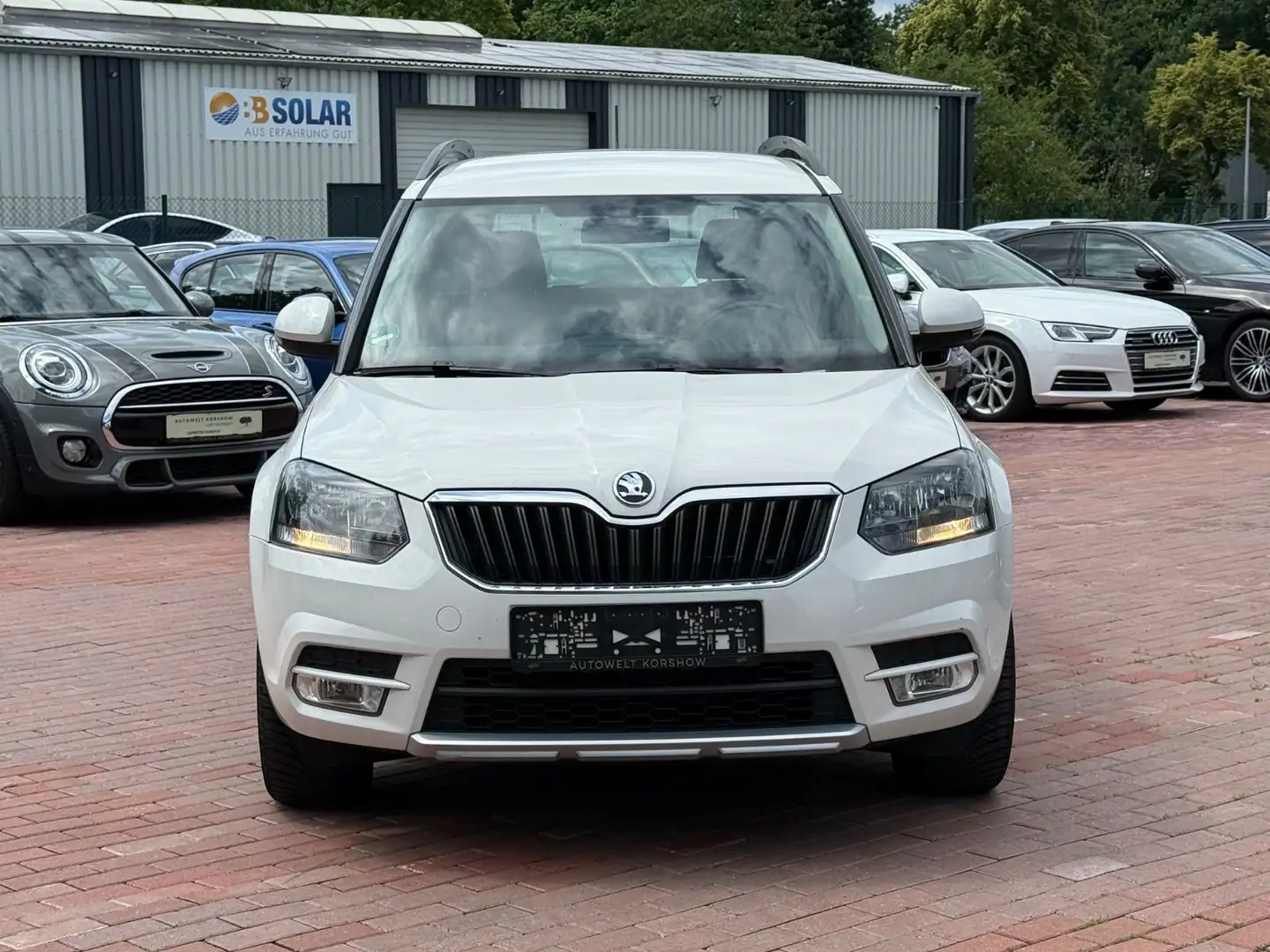Skoda Yeti Ambition AC PDC  SERVICE * TÜV * NEU Blanco - 1