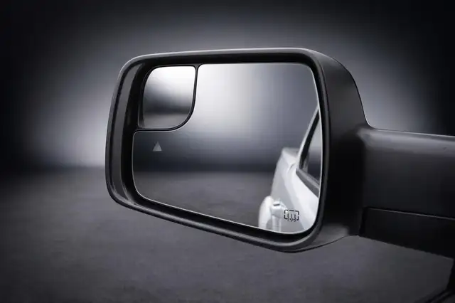 Dodge Ram view 14