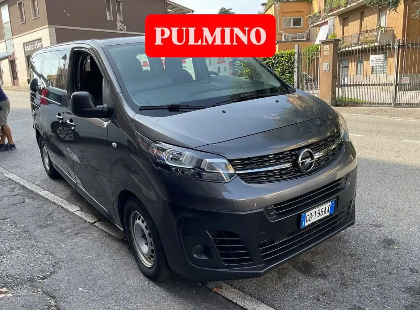 Opel Vivaro 1.5diesel 120cv L2H1 PULMINO 9 POSTI ANNO 2020 Grigio - 1