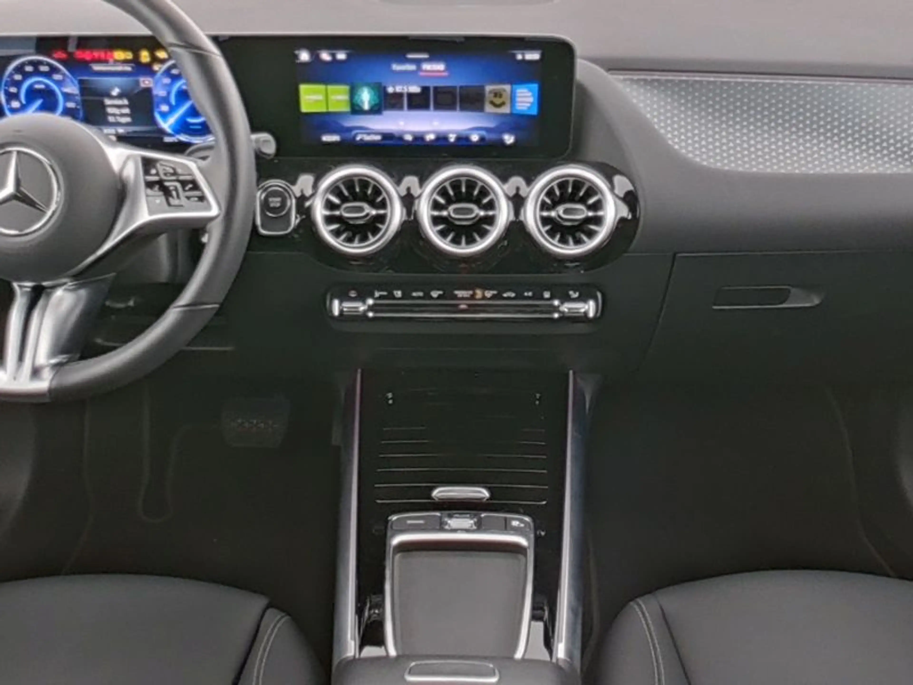 Mercedes-Benz EQA 300 4MATIC Luxury Line 71 kWh Ledkoplampen | Dodehoeka — photo 4