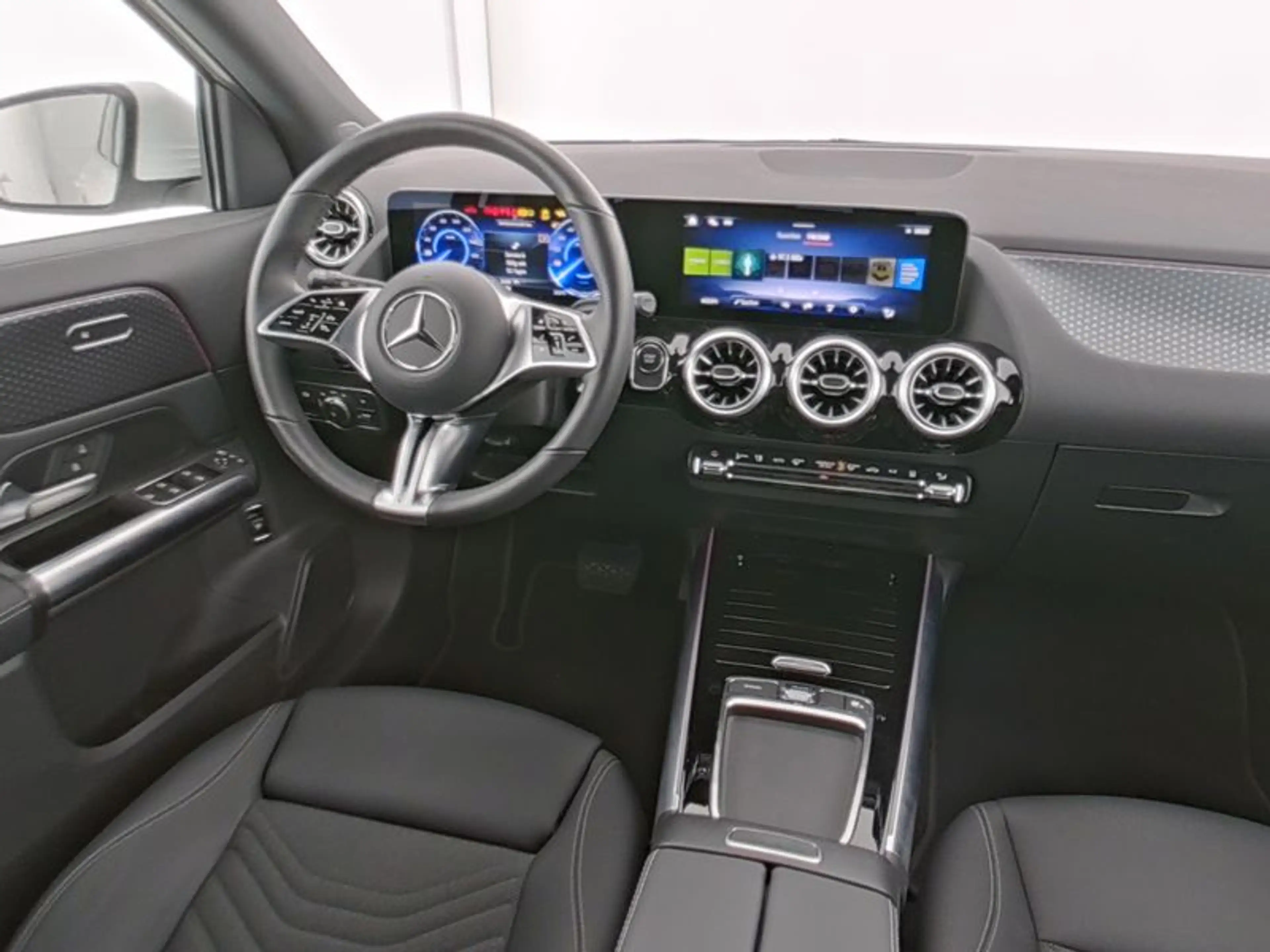 Mercedes-Benz EQA 300 4MATIC Luxury Line 71 kWh Ledkoplampen | Dodehoeka — photo 5