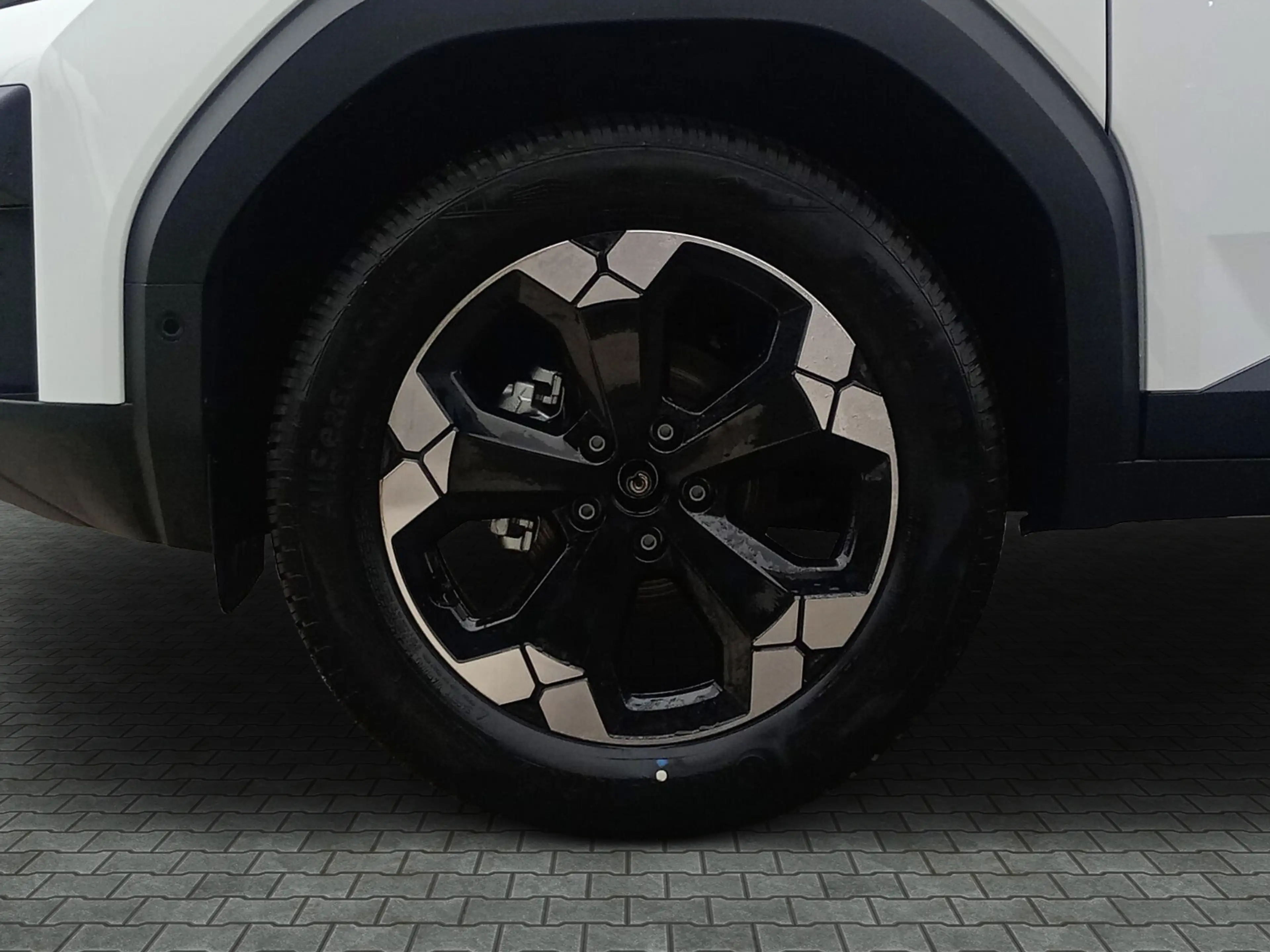 Dacia Bigster Extreme TCe 130 4x4 mild hybrid — photo 12