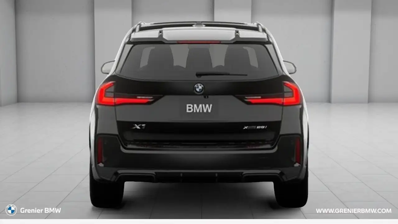 BMW X1 снимка BMW X1