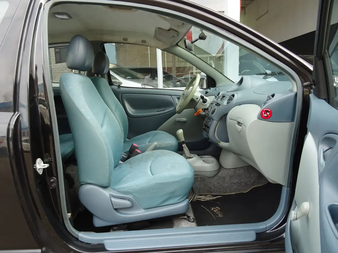 Toyota Yaris 1.0-16V VVT-i Terra, foto 9