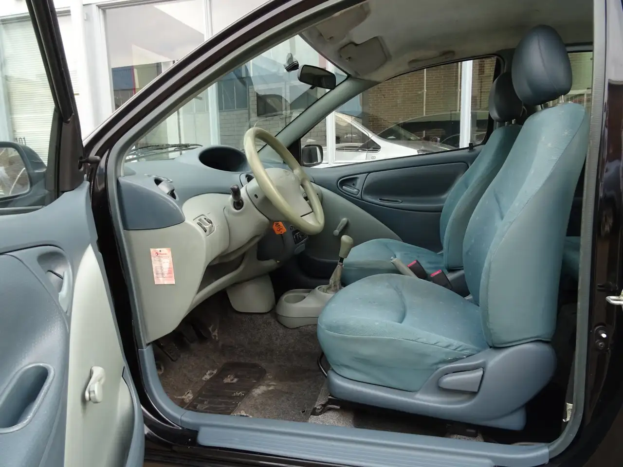 Toyota Yaris 1.0-16V VVT-i Terra, foto 11