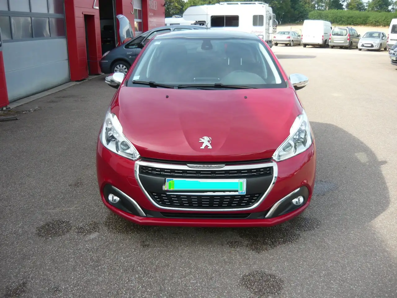 Peugeot 208 208 — photo 7