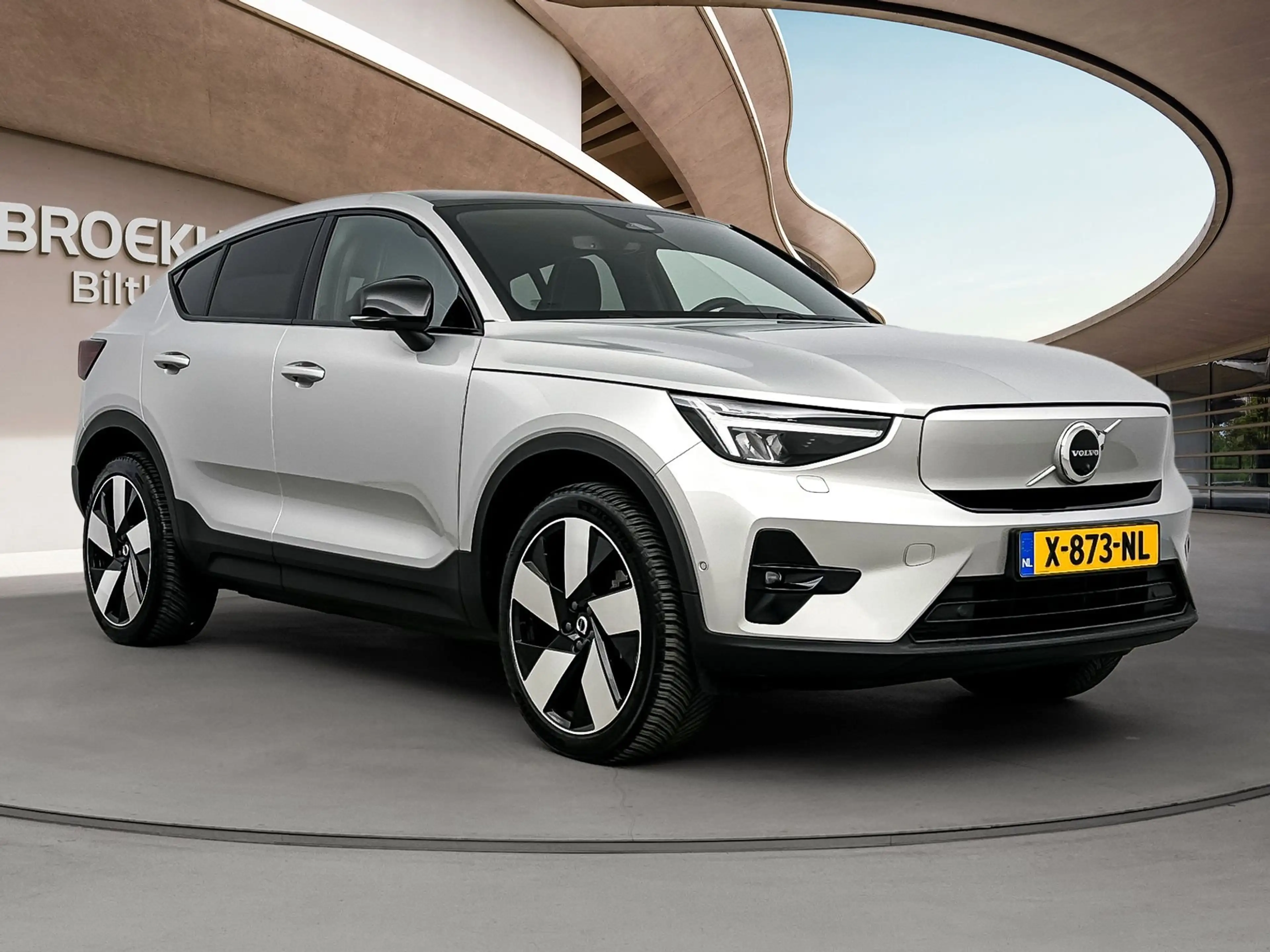 Volvo C40 TWIN ULTIMATE | PANORAMADAK | 20" | WARMTEPOMP | N — photo 7