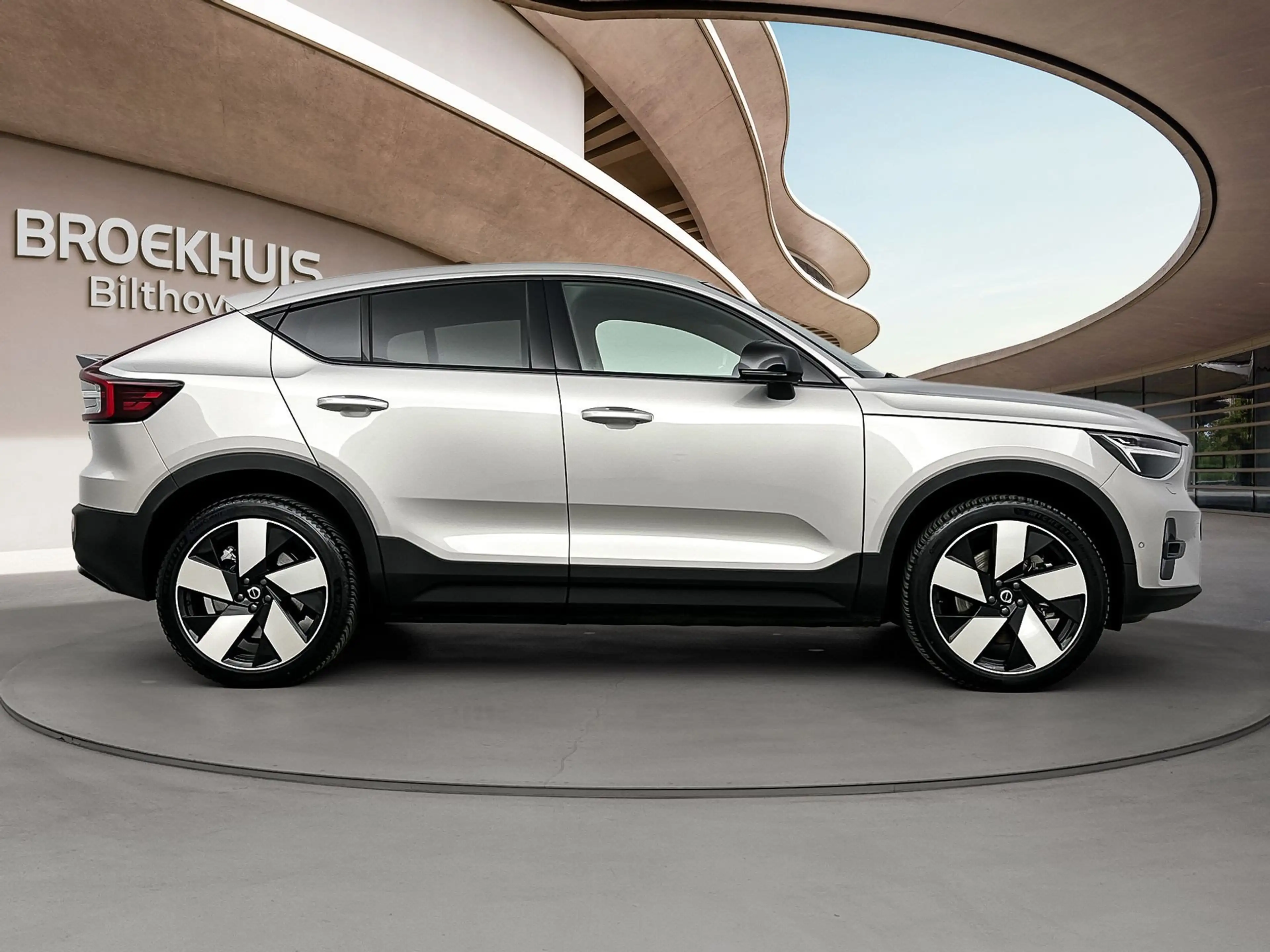 Volvo C40 TWIN ULTIMATE | PANORAMADAK | 20" | WARMTEPOMP | N — photo 10