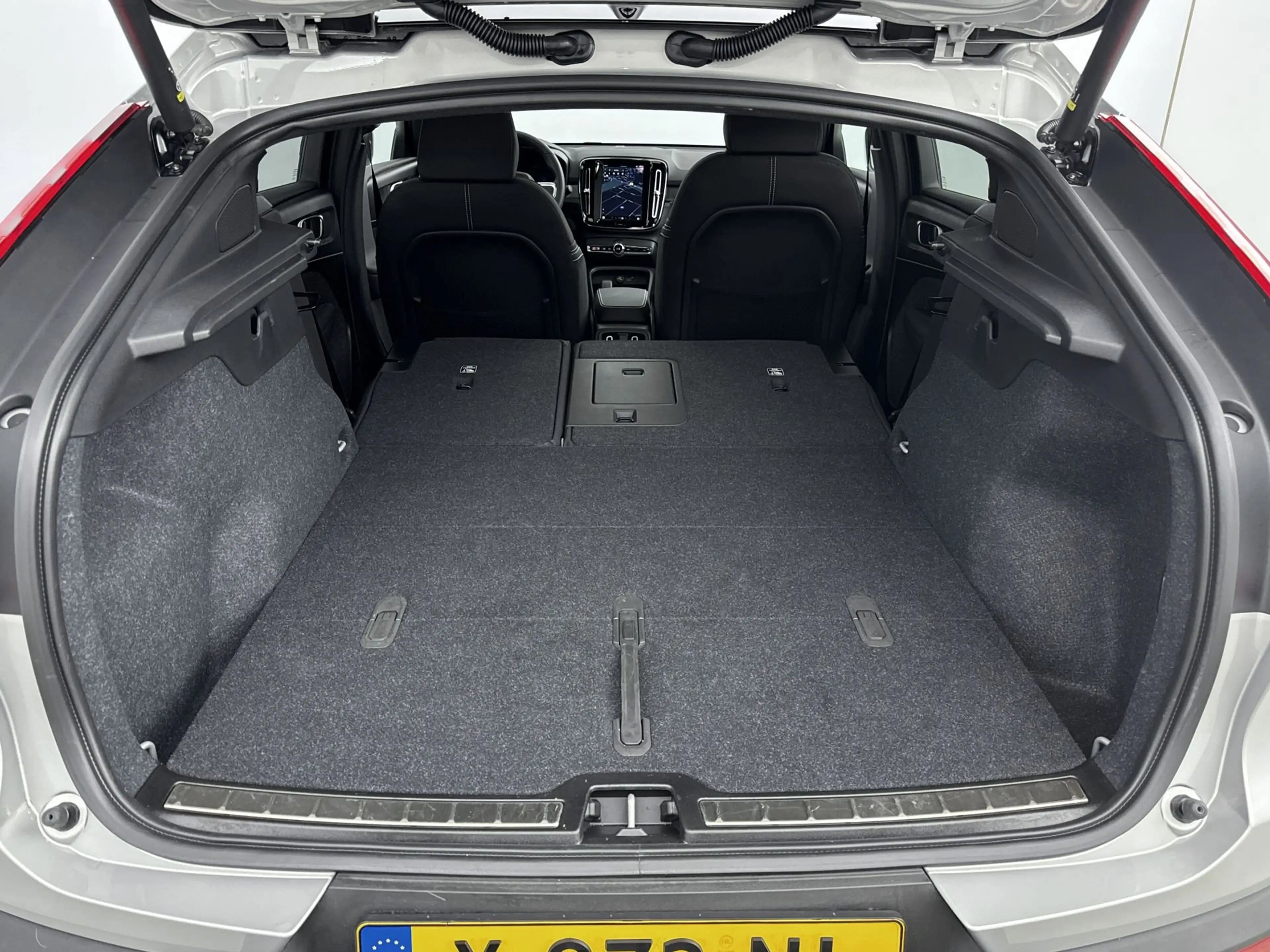 Volvo C40 TWIN ULTIMATE | PANORAMADAK | 20" | WARMTEPOMP | N — photo 26