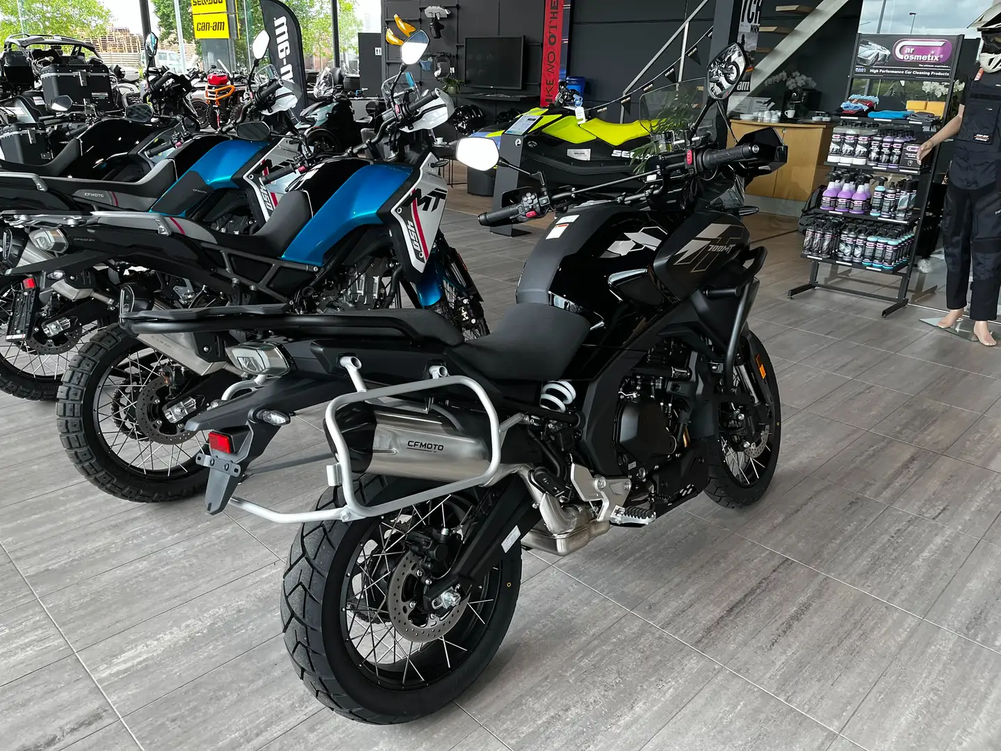 CFMOTO 700 MT Adventure // MY25, IN STOCK! Nero - 2