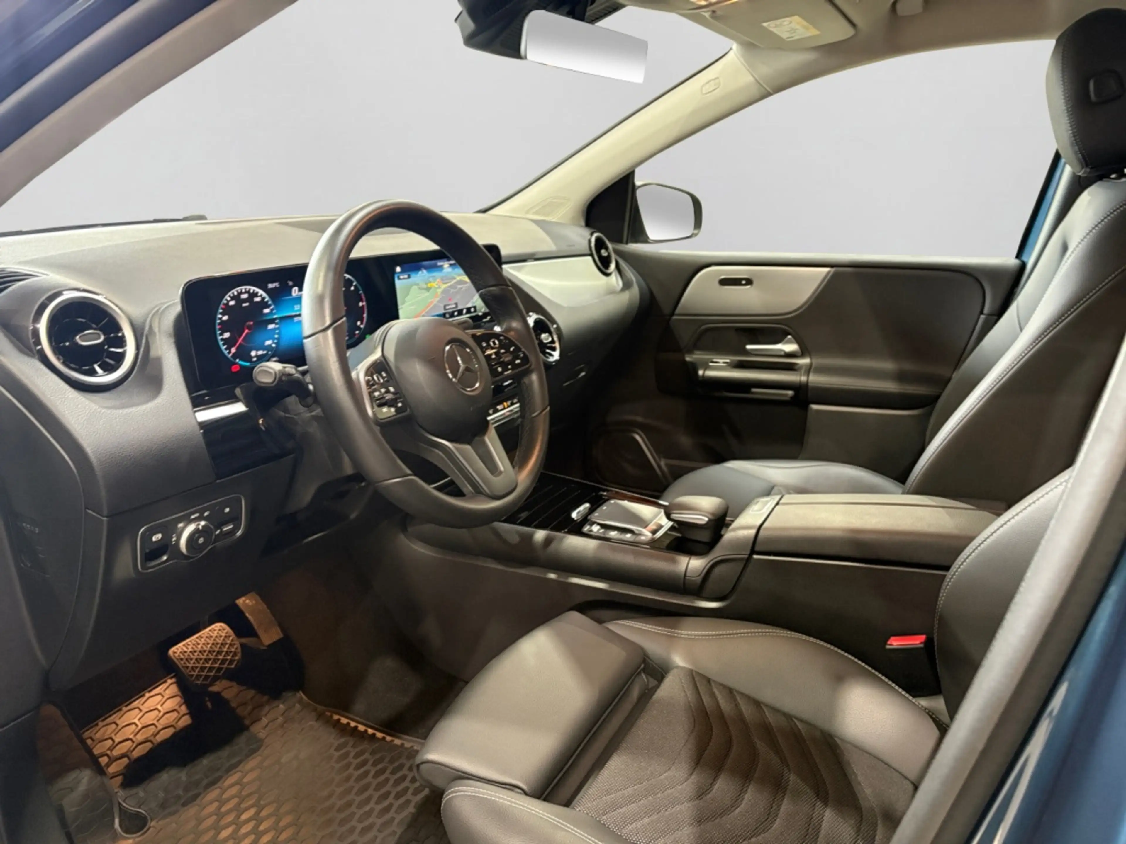 Mercedes-Benz B 220 d STYLE|LED|NAVI-PREM|KAM|CARPLAY|SHZ — photo 10