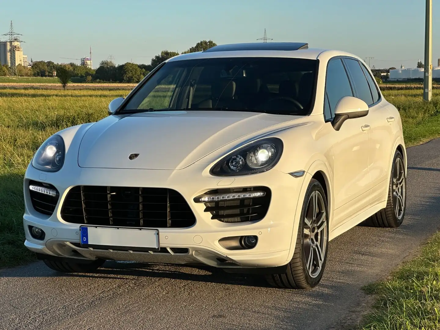 Porsche Cayenne GTS MIETKAUF*Bose*Klappenauspuff Weiß - 2