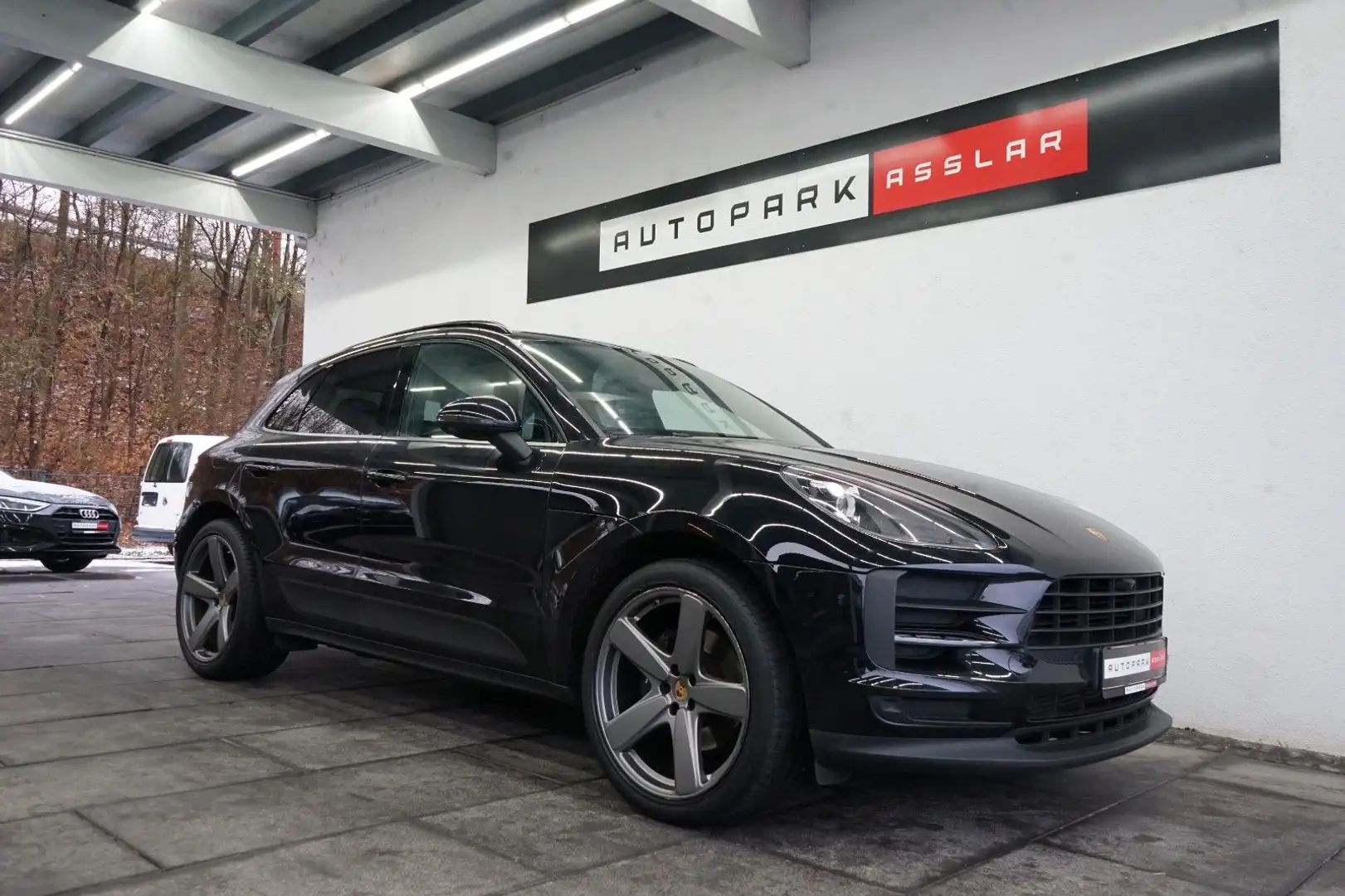 Porsche Macan 2.0/MY2021/PANO/LUFT/STHZ/360°CAM/21z Noir - 2