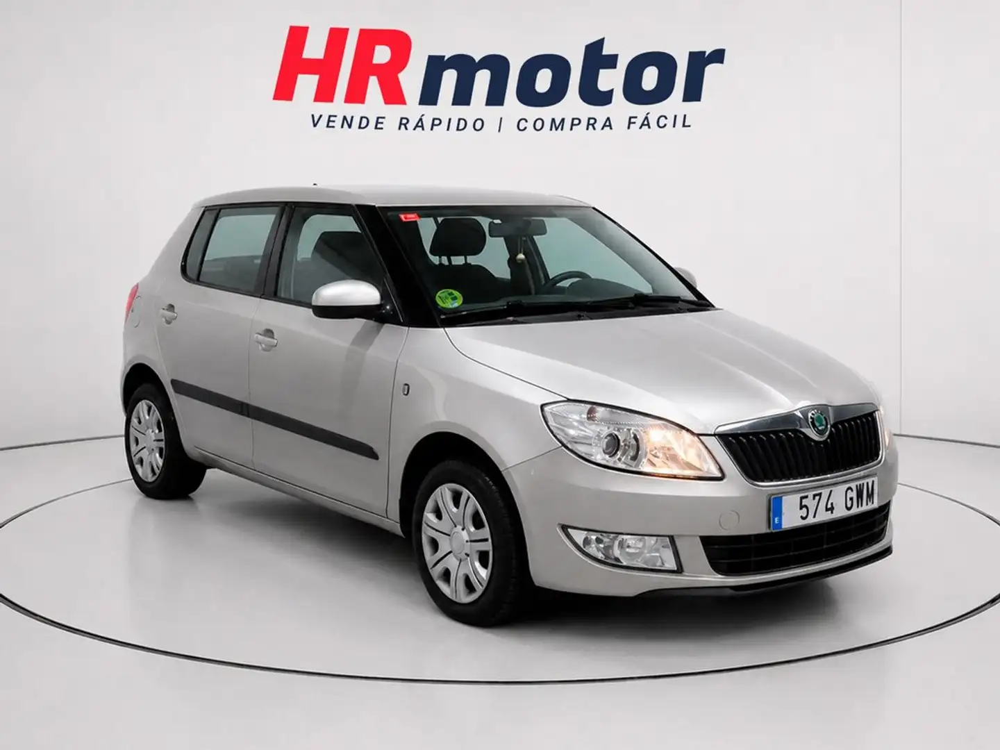 Skoda Fabia 1.6TDI Young 90 Beige - 1