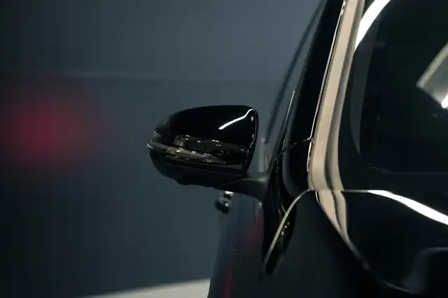 Mercedes-Benz EQB 2025 — photo 8