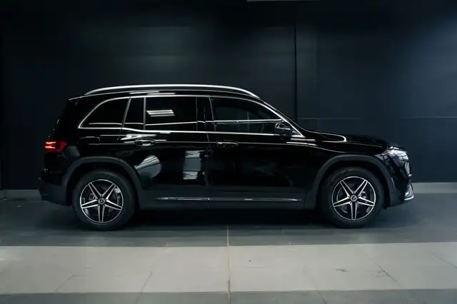 Mercedes-Benz EQB 2025 — photo 3