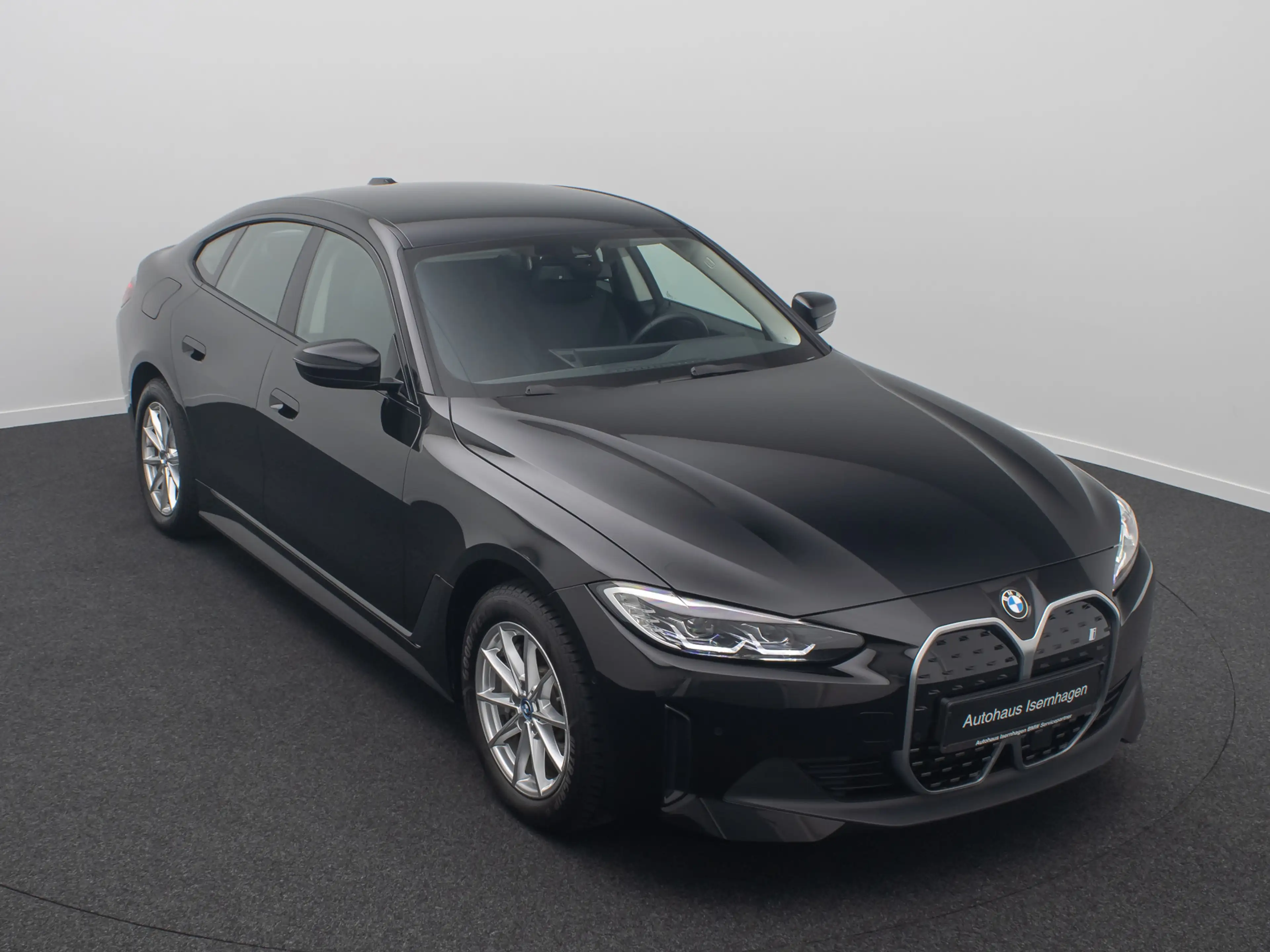 BMW i4 eD40 GC Kamera Widscreen Leder Sportsitz DAB — photo 3