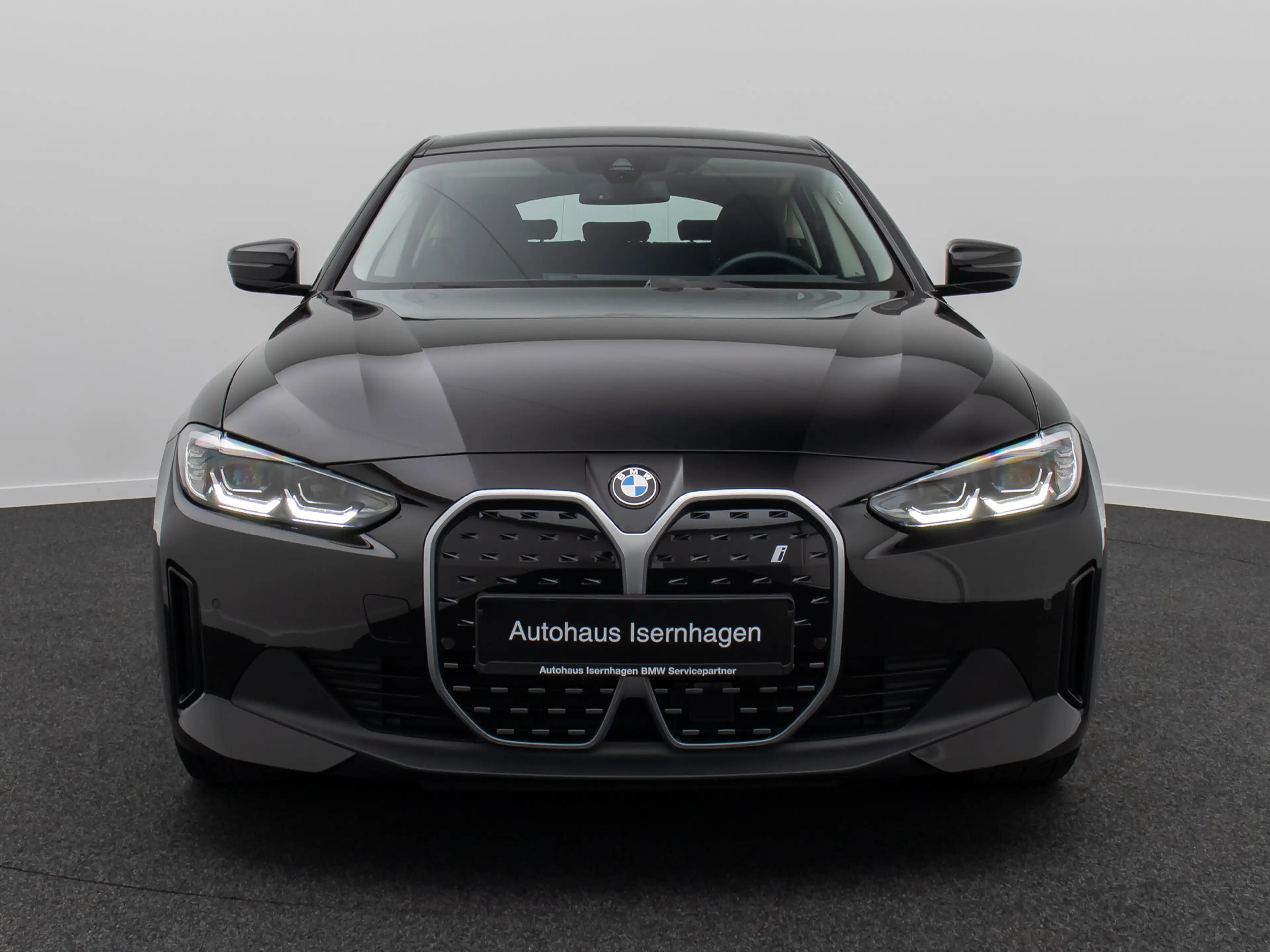 BMW i4 eD40 GC Kamera Widscreen Leder Sportsitz DAB — photo 2