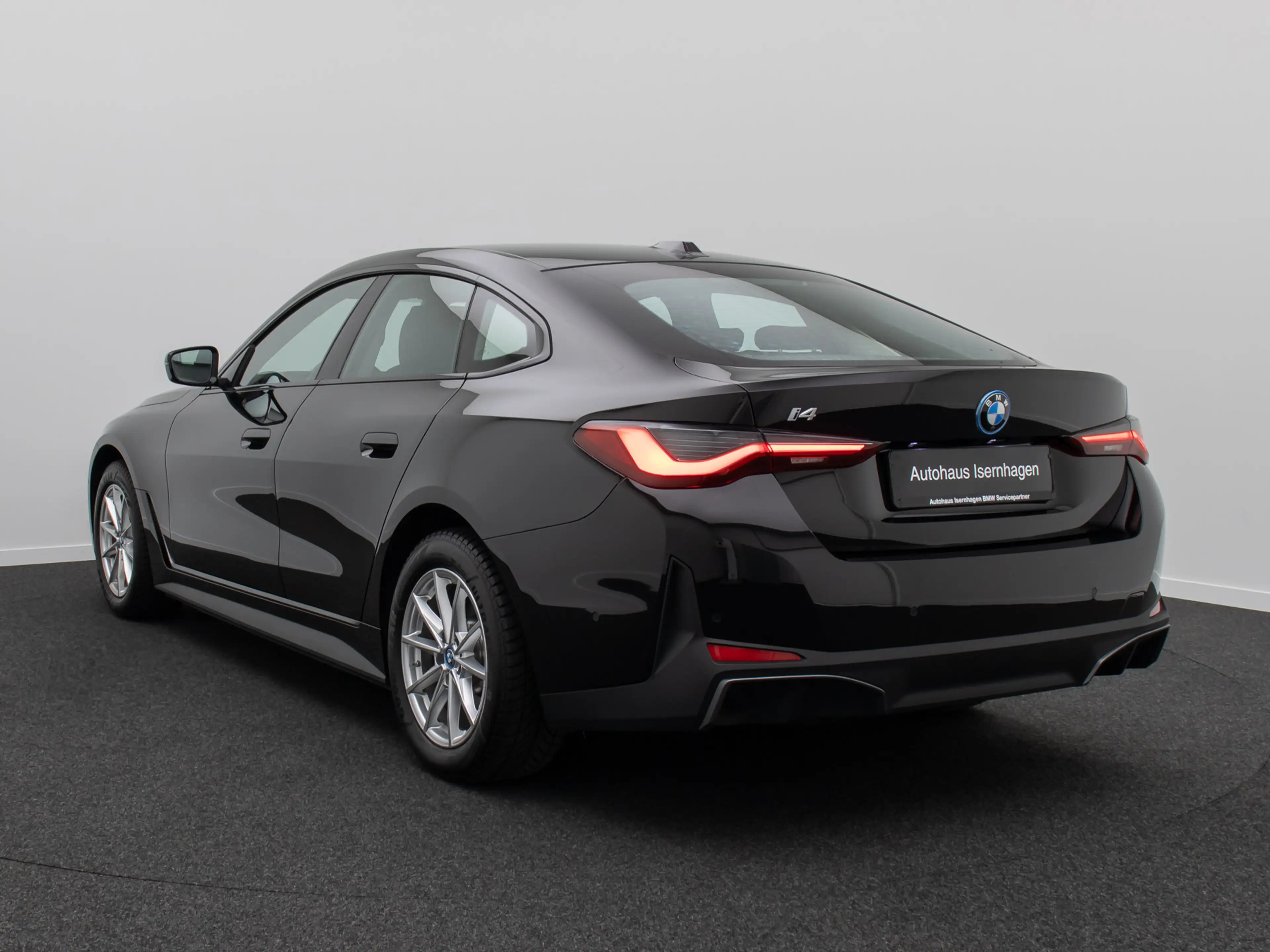 BMW i4 eD40 GC Kamera Widscreen Leder Sportsitz DAB — photo 9