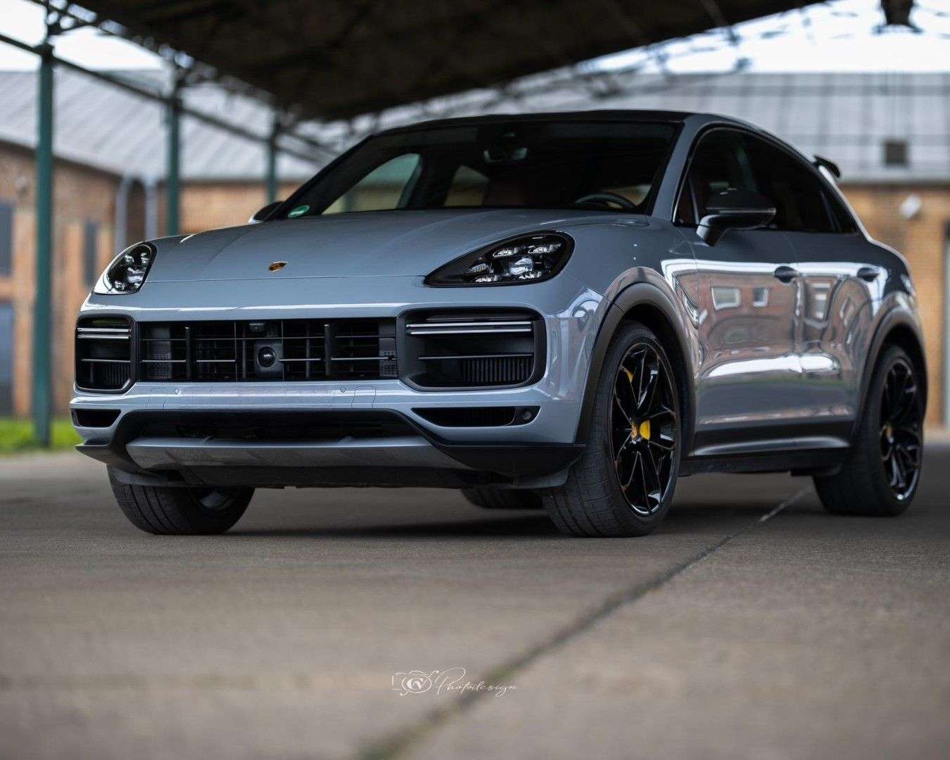 Second hand Porsche Cayenne 